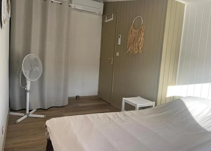 Vakantiehuis Maison A - Les Tamaris - Porte Du Soleil - Prix Piscine Comprise Portiragnes