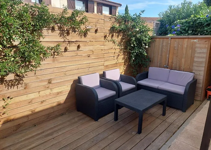 Vakantiehuis Maison A - Les Tamaris - Porte Du Soleil - Prix Piscine Comprise Portiragnes